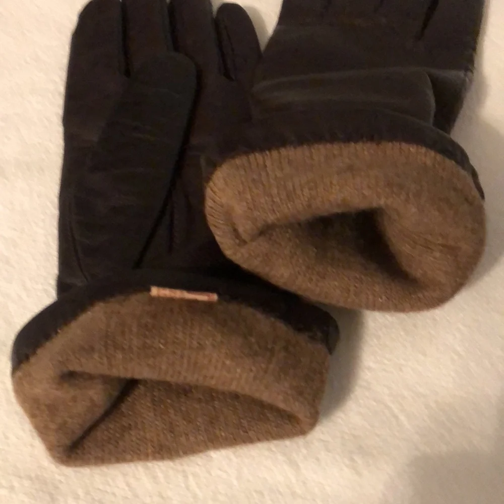 Brown gloves size 7